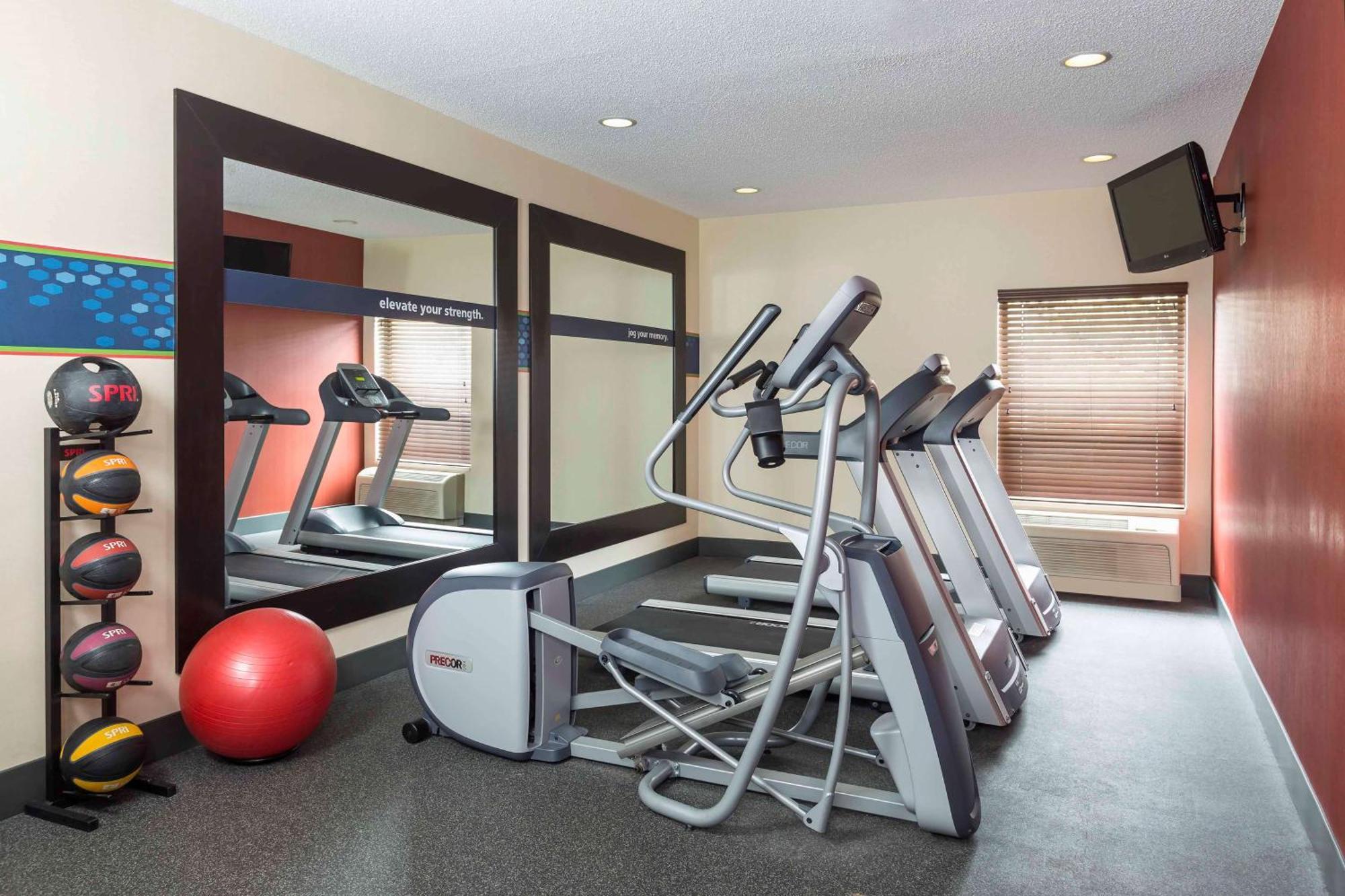 Hampton Inn Youngstown/Boardman Poland Zewnętrze zdjęcie